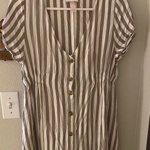 Maternity dress striped